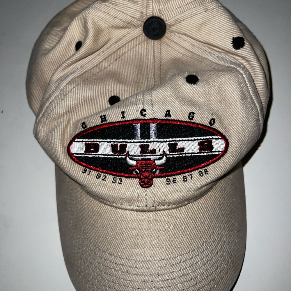 Chicago Bulls Beige Cap